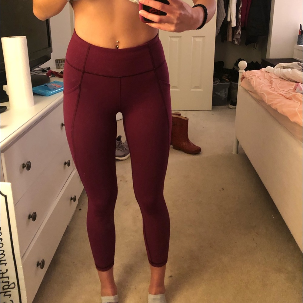 Lulu lemon cropped leggings with pockets
